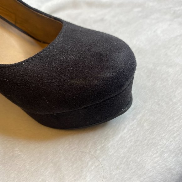 Black  Soda Brand Wedges with Straps - Picture 2 of 5